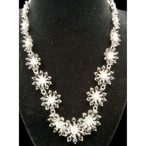 Necklace Snowflake Look Clear White Silver Black 19.25 Inch Adjust Lobster Clasp